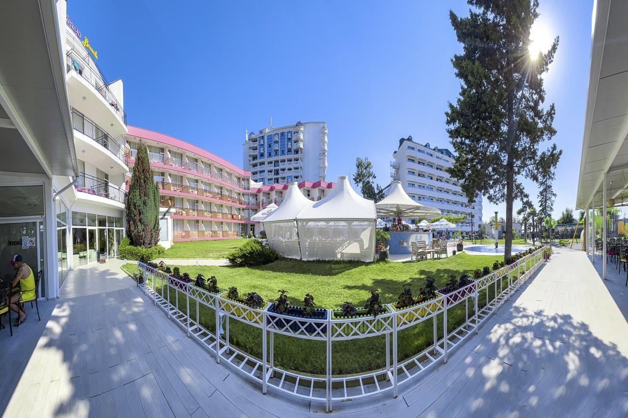 Flamingo Beach Hotel Sunny Beach Ngoại thất bức ảnh